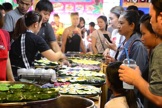 Bangkok Floating Markets and Boat Tour - Boat Paddling on Bangkok Klongs: The Calm Part of the Day