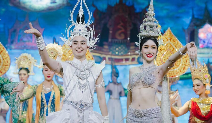 Bangkok: Golden Dome Cabaret Show Entry Ticket - Who Should Book This Cabaret Ticket