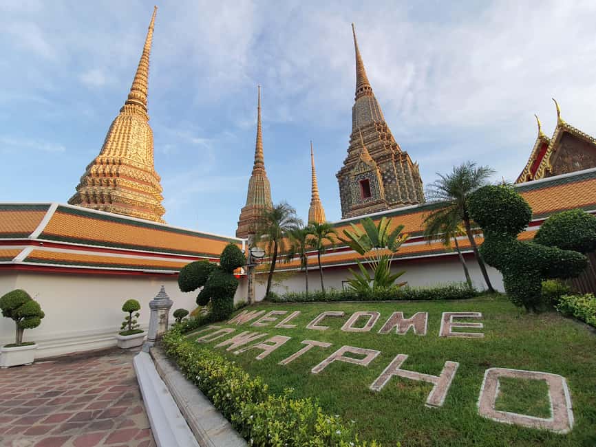 Bangkok: Grand palace and Iconic temple Half-Day Private - Getting picked up and riding in an electric tuk-tuk