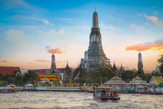 Bangkok: Grand Palace, Wat Pho and Chinatown Walking Tour - Price check: is $97.66 good value for this Bangkok route?