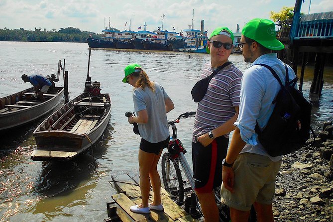 Bangkok Green Oasis 4-Hour Bike Tour with Boat Ride - Getting there the day of your ride (Wat Khlong Toei Nok Pier)