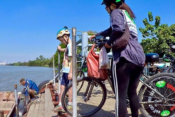 Bangkok Green Oasis 4-Hour Bike Tour with Boat Ride - The riverboat start: cool breeze, 30 minutes, and a calmer Bangkok