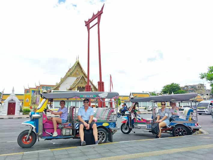 Bangkok: Guided Tour in a Typical Thai Tuk-Tuk - Why a tuk-tuk circuit is one of the smartest first days in Bangkok