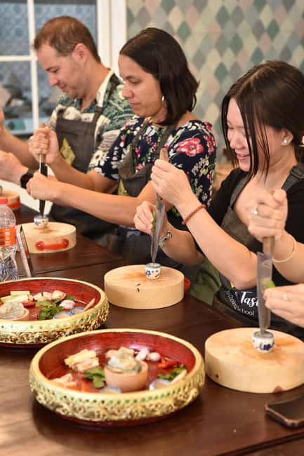 Bangkok: Hands-on Thai Cooking Class & Market Tour in Sathon - Should you book? My quick decision guide