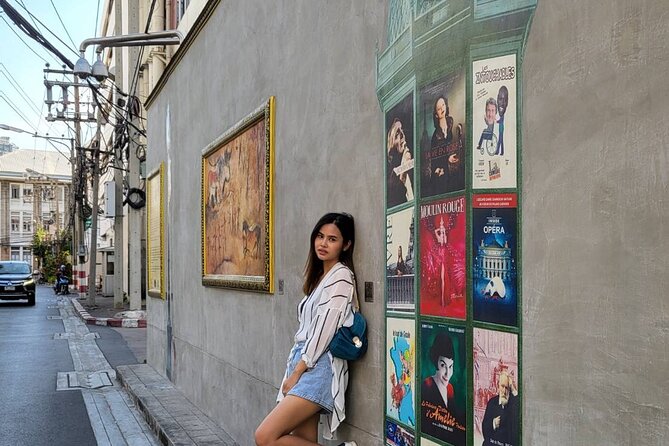 Bangkok Heritage & Street Art Private Walking Tour - Talat Noi: the market streets where generations keep living