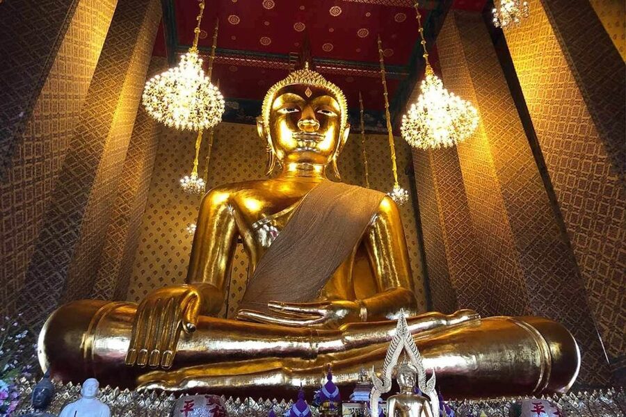 Bangkok: Historical Temples Tour & Hidden Bar at Sunset - How the guide changes everything, and what you can do to make it work