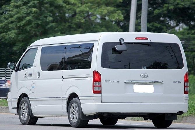 Bangkok hotel to Pattaya hotel transportation - Pickup at Your Hotel: How the Driver Finds You