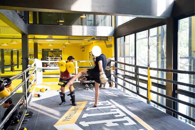 Bangkok:Learn 1-1 Muay Thai + Free Muaythai Shorts & Hotel Pickup - Choose your pickup plan without getting stuck in timing trouble