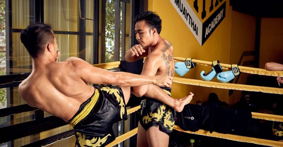 Bangkok: Learn 1-1 Muay Thai + Free Muaythai Shorts & Pickup - The 60-minute flow: stance, striking basics, and combinations you can build on