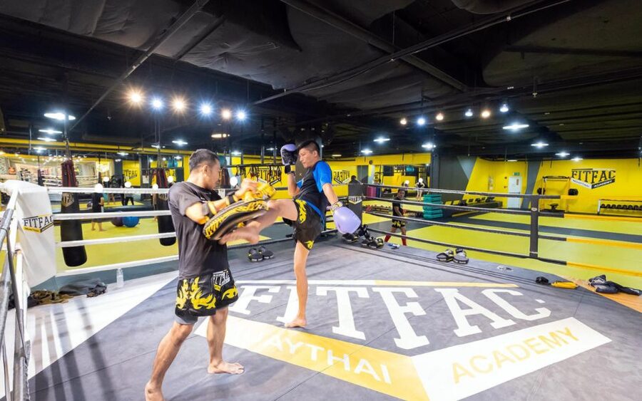 Bangkok: Learn 1-1 Muay Thai + Free Muaythai Shorts & Pickup - Who this is best for, and who should skip it
