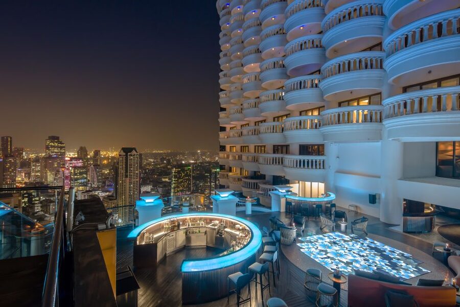 Bangkok: Lebua Rooftop Bar Reservation & Round-Trip Transfer - Who this Lebua rooftop bar reservation suits best