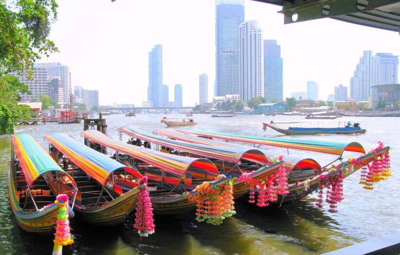 Bangkok: Longtail Boat Canal Cruise - Baan Silapin (Khlong Bang Luang Artist House): the 200-year wooden home and walkway