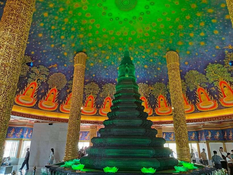 Bangkok: Longtail Boat Canal Tour to Wat Arun - Khlong Bang Luang Artist House area: a creative stop that helps the time fly