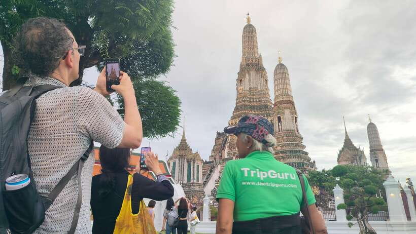 Bangkok: Longtail Boat Canal Tour to Wat Arun - Cruise past the Chao Phraya, then face Wat Arun