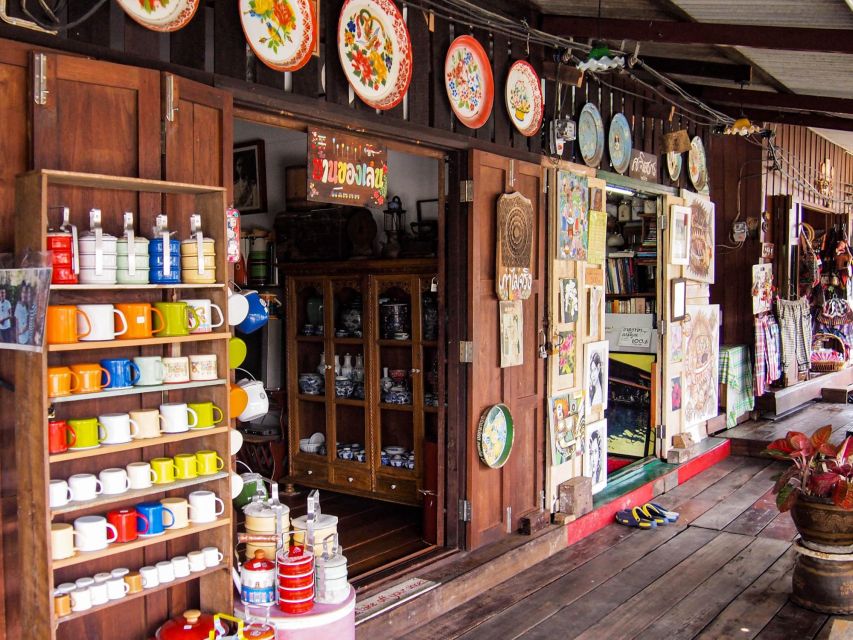 Bangkok: Longtail Boat Canal Tour to Wat Arun - Small-group pacing: why max 12 is a sweet spot