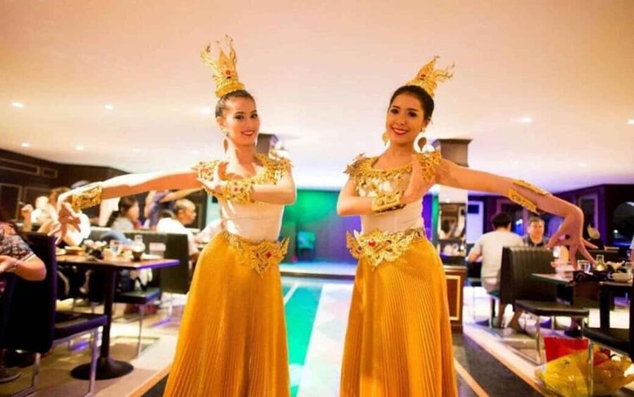 Bangkok: Luxury White Sunset or Dinner Cruise with Beer - Luxury White in Bangkok, choosing sunset or dinner
