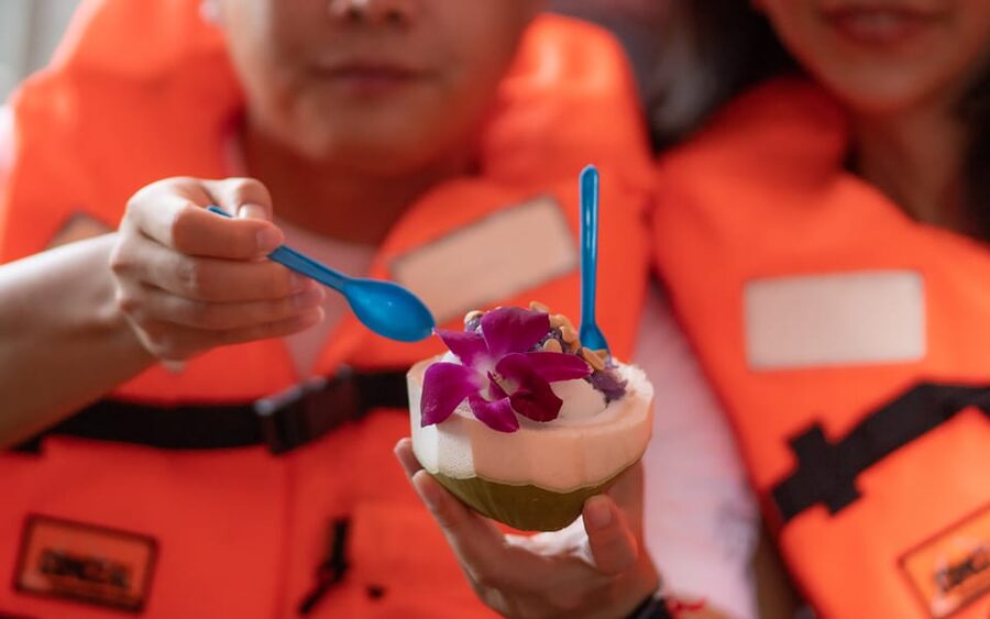 Bangkok: Maeklong Railway Market and Amphawa Floating Market - Price and value: $48 for 10 hours of guided, included transport