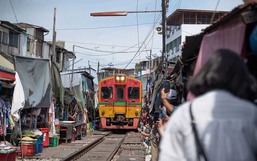Bangkok: Maeklong Railway Market and Amphawa Floating Market - Siam Paragon meeting point and how the day actually moves