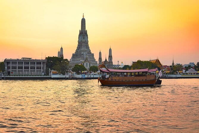 Bangkok Manohra Cruise Sunset Dining on Chao Phraya River - Quick hits before you go