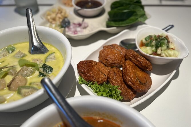 Bangkok Michelin Food Tour (3 Stops, 8 tastings) - Wat Thepthidaram, where temple calm meets Michelin food