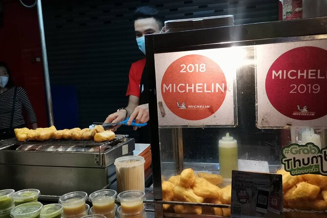 Bangkok: Michelin Guide Street Food Tour by Tuk Tuk - Stop 3: Nai Ek rolled noodles, the mini cigar effect
