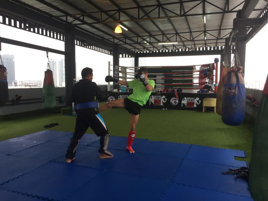 Bangkok: Muay Thai Boxing Class for Beginners - Who should book this class, and who should skip
