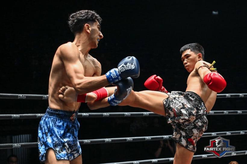 Bangkok: Muay Thai Match at Lumpinee Boxing Stadium - Ticket pickup and entry flow, keeping it easy on match day
