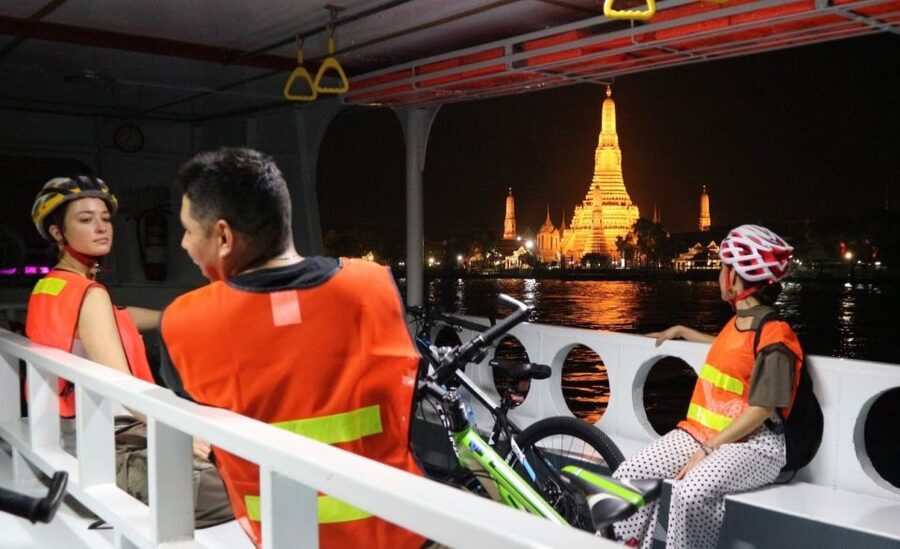 Bangkok: Night Bike Ride and Dinner at a Local Restaurant - Key highlights you will care about