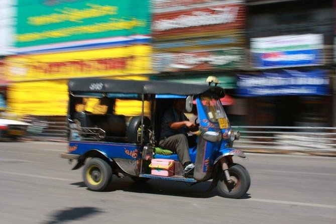 Bangkok Old Town: Day and Night Tour - Tram ride and illuminated monuments: Old Bangkok after the temples
