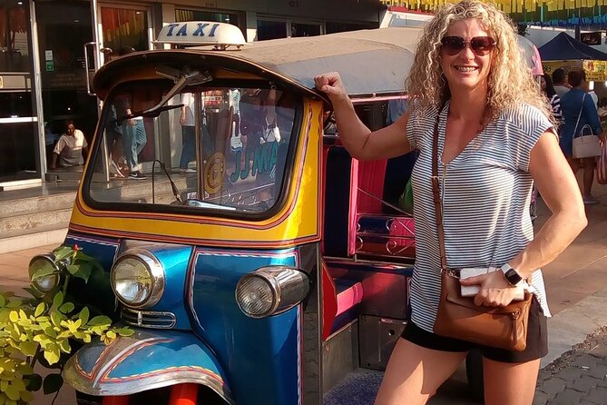 Bangkok Private Custom Tour with a Local Highlights & Hidden Gems - Grand Palace and Wat Phra Kaew: Royal Heritage Without the Confusion
