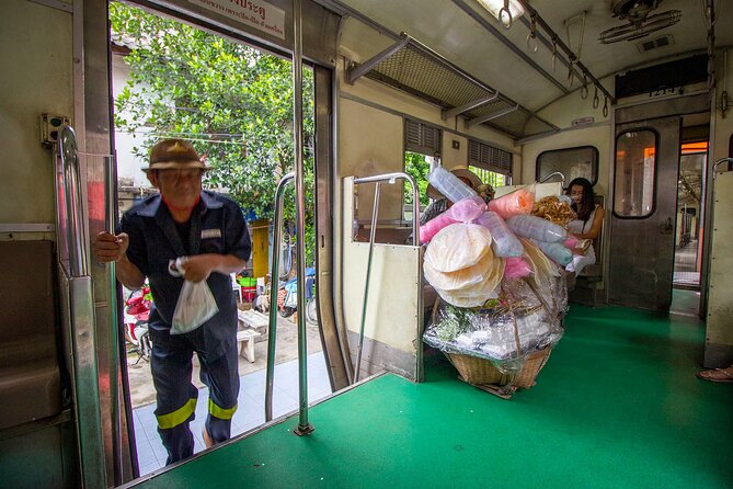 Bangkok Private Customizable Tour with Guide - How pickup, a driver, and snacks change the day