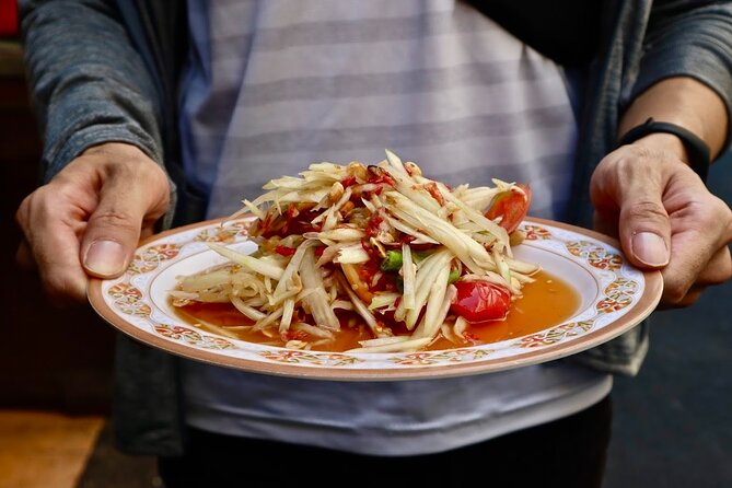 Bangkok Private Walking Food Tour with 10+ Tastings in Chinatown - The tasting lineup: what you’ll eat on Tuesday to Sunday