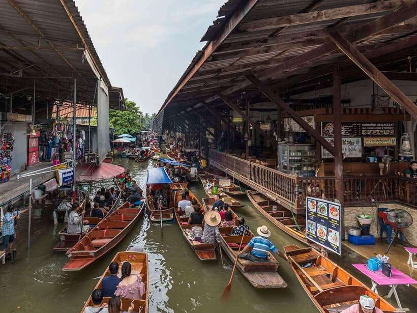 Bangkok: Railway and Floating Market Tour with Dragon Temple - Markets, Dragon Temple, and Why This Trip Works