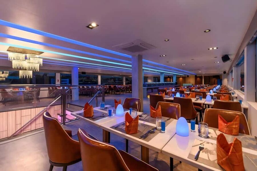 Bangkok: Royal Princess Cruise with Buffet Dinner & Show - The best part, the night views past Wat Arun and the Grand Palace area