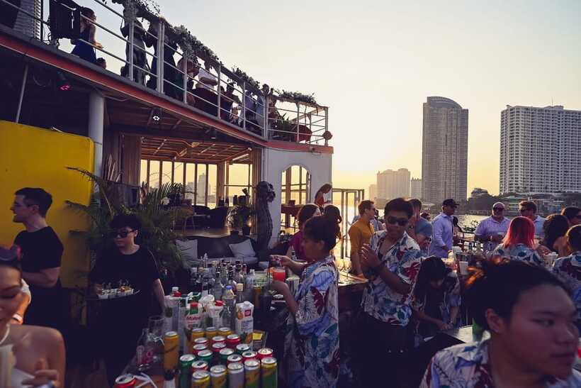 Bangkok's Best Party Boat - Safety and comfort: who should not book this