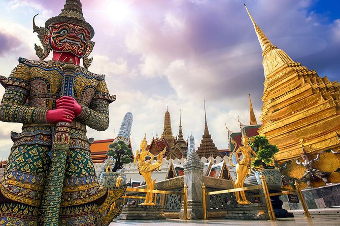 Bangkok's Grand Palace Complex and Wat Phra Kaew Tour - Getting picked up, and why punctuality actually matters here
