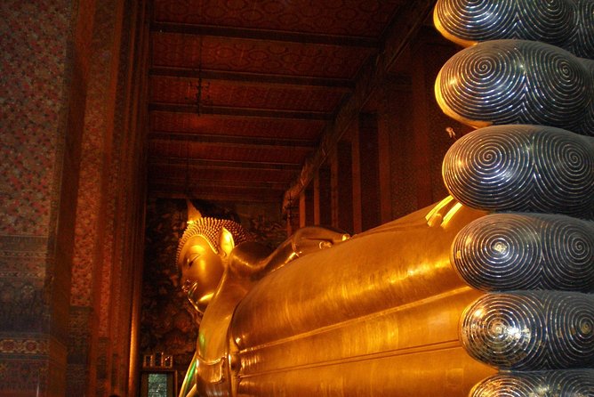 Bangkok’s Sacred Temples & Local Culture Half-Day Tour - Guides, Language, and Temple Etiquette You Must Follow
