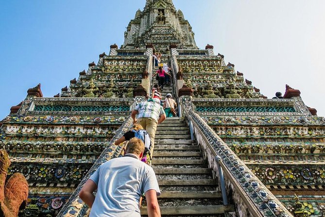 Bangkok’s Three Iconic Temples: Wat Traimit, Wat Pho & Wat Arun - The guide and timing factor: what makes it feel easy instead of rushed
