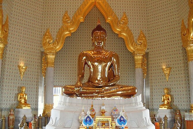 Bangkok’s Three Iconic Temples: Wat Traimit, Wat Pho & Wat Arun - Should you book this Bangkok three-temple tour?