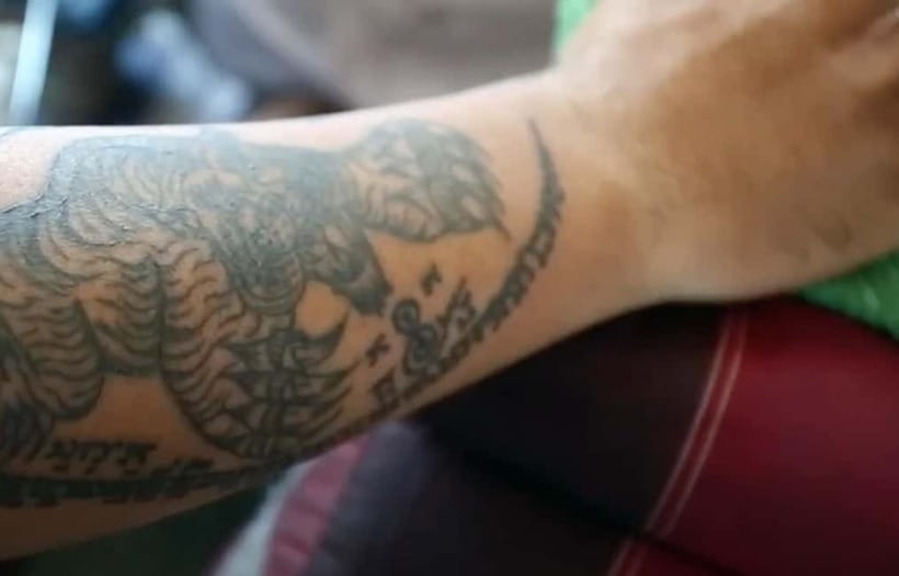 Bangkok: Sak Yant Thai Tattoo at Wat Bang Phra - The Wai Kru Set and the Blessing Part You Should Pay Attention To