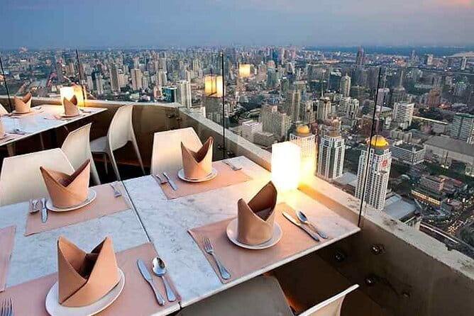 Bangkok Sky Buffet at Baiyoke Sky Admission Ticket - Your first stop: Bangkok Balcony Buffet on the 81st floor