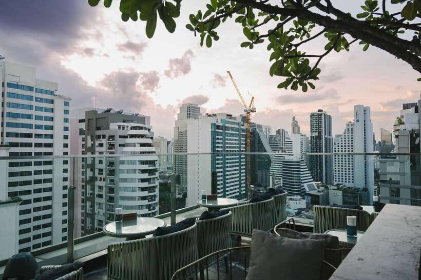 Bangkok: Sky on 20 Rooftop Bar With Free Flow Drinks - Price and Value: Is $46 Worth It for Up to Two People?