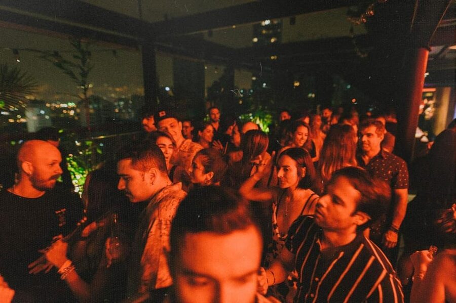 Bangkok: Soi Cowboy, Nana, Soi 11, Rooftops, Clubs & Go Go’s - Heaven 17 and Spectrum Lounge, rooftop views with real nightlife flavor