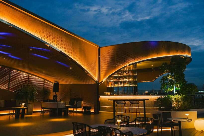 Bangkok: SOL and LUNA BKK Rooftop F&B Packages - What is included in your SOL and LUNA F&B package