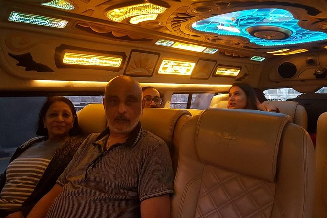 Bangkok (Suvarnabhumi) Airport Transfer - Central Bangkok Hotel - The ride itself: what a private A/C mini van feels like