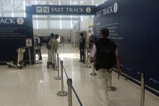 Bangkok Suvarnabhumi Airport VIP Fast-Track Lane Service - Departure fast track plus VIP lounge: more comfort on the way out