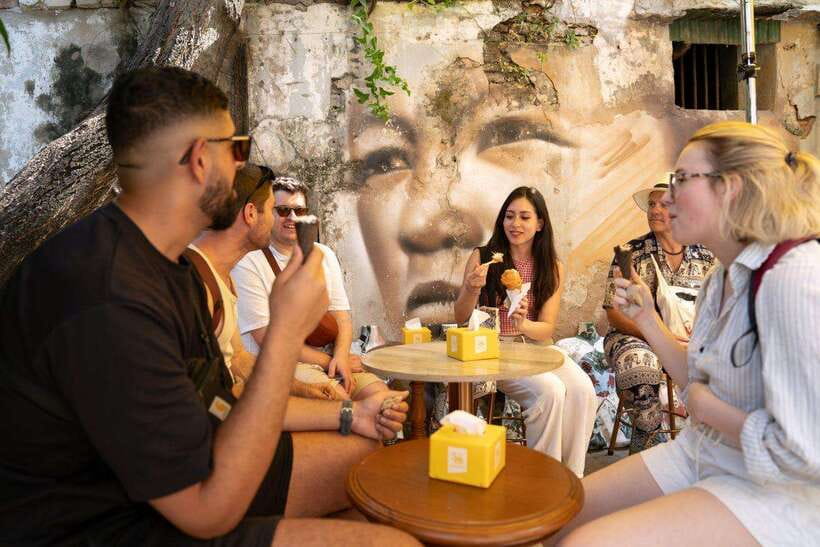 Bangkok: Talad Noi Hidden Gems & Street Food Adventure - Talad Noi is where Thai and Chinese Bangkok actually meet