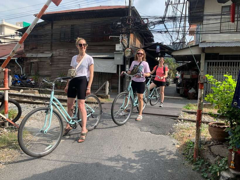 Bangkok: Temples, Canals & Local Life Bike Tour - Meeting Candbike Bangkok Tours near BTS Pho Nimit (and what to bring)