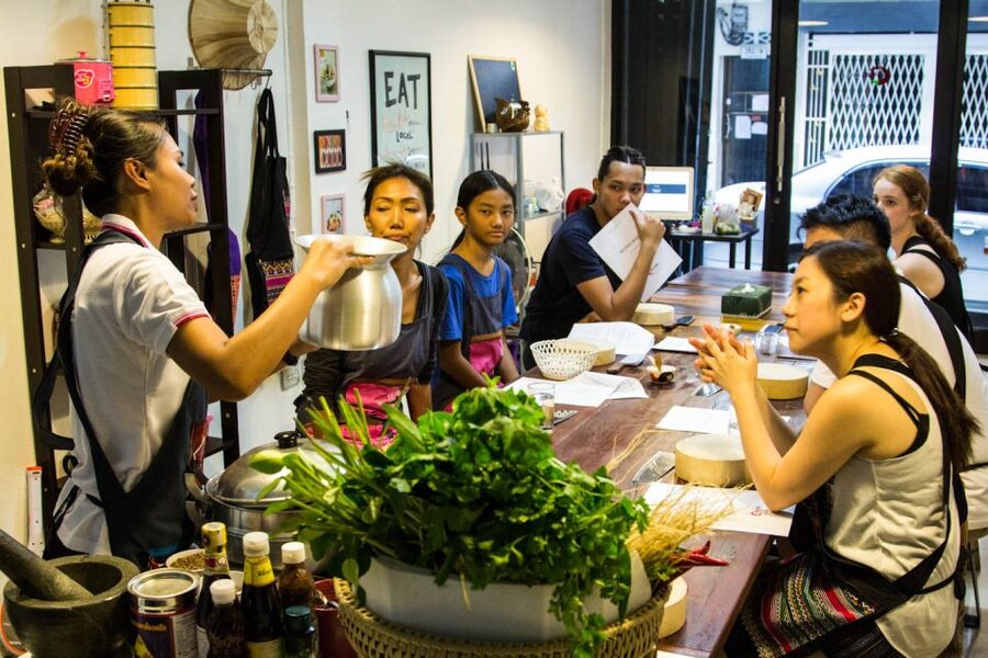 Bangkok: Thai Cooking Class and Onnuch Market Tour - On Time at Pink Chili: How the 4-Hour Flow Really Works