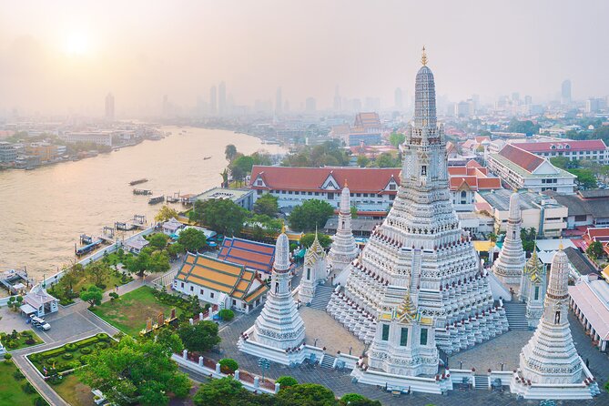 Bangkok: The Grand Palace, Wat Pho, and Wat Arun Walking Tour - Tha Tien ferry crossing: a quick win for river views and pacing